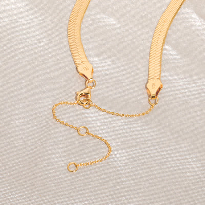 Sleek Herringbone Chain