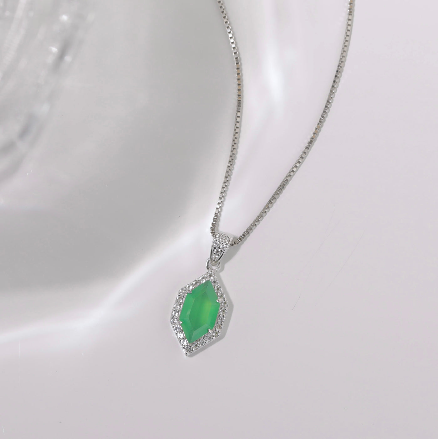 Hikari Necklace