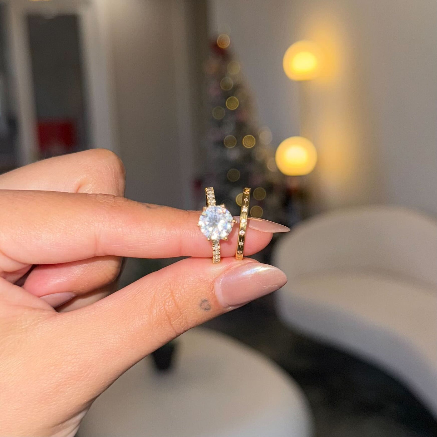 2 SIZE 5 GOLD RINGS SS