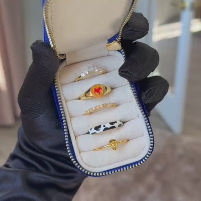 5 PACK RING SET SIZE 10 WITH CASE #2 SS