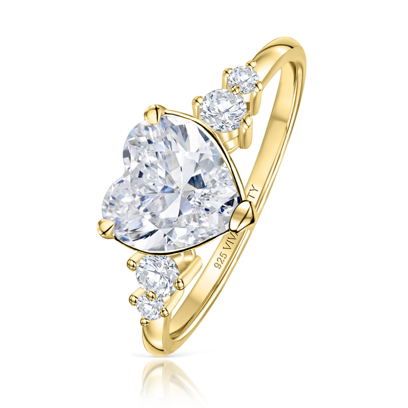 Queen of Hearts Ring Vivamacity