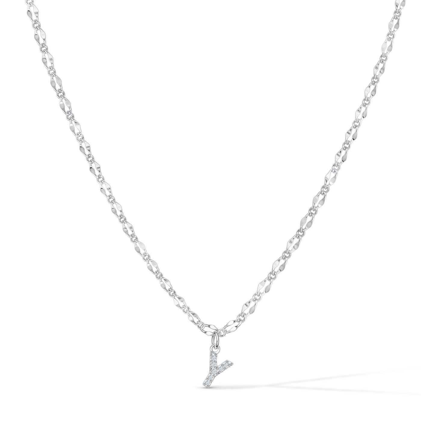 Gargantilla con inicial de diamante