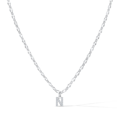 Gargantilla con inicial de diamante