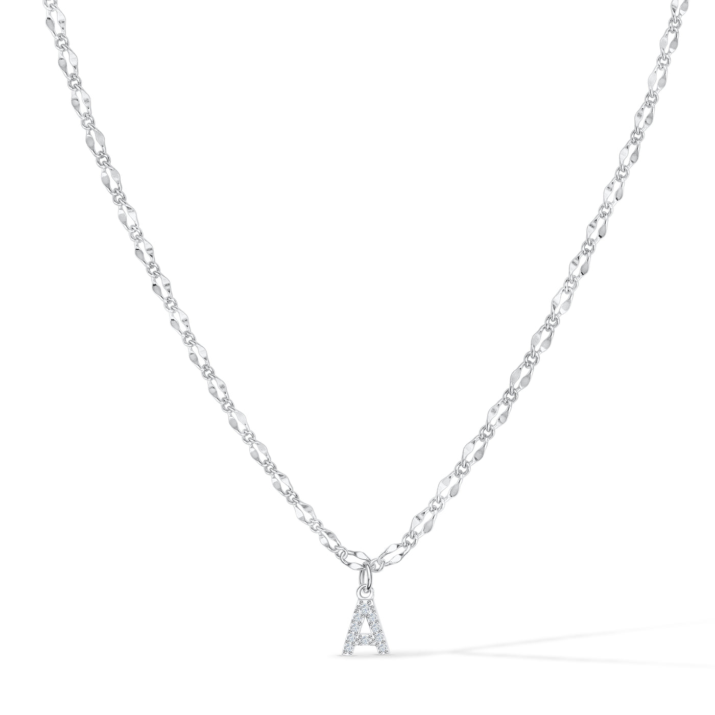 Gargantilla con inicial de diamante