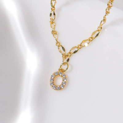 Gargantilla con inicial de diamante