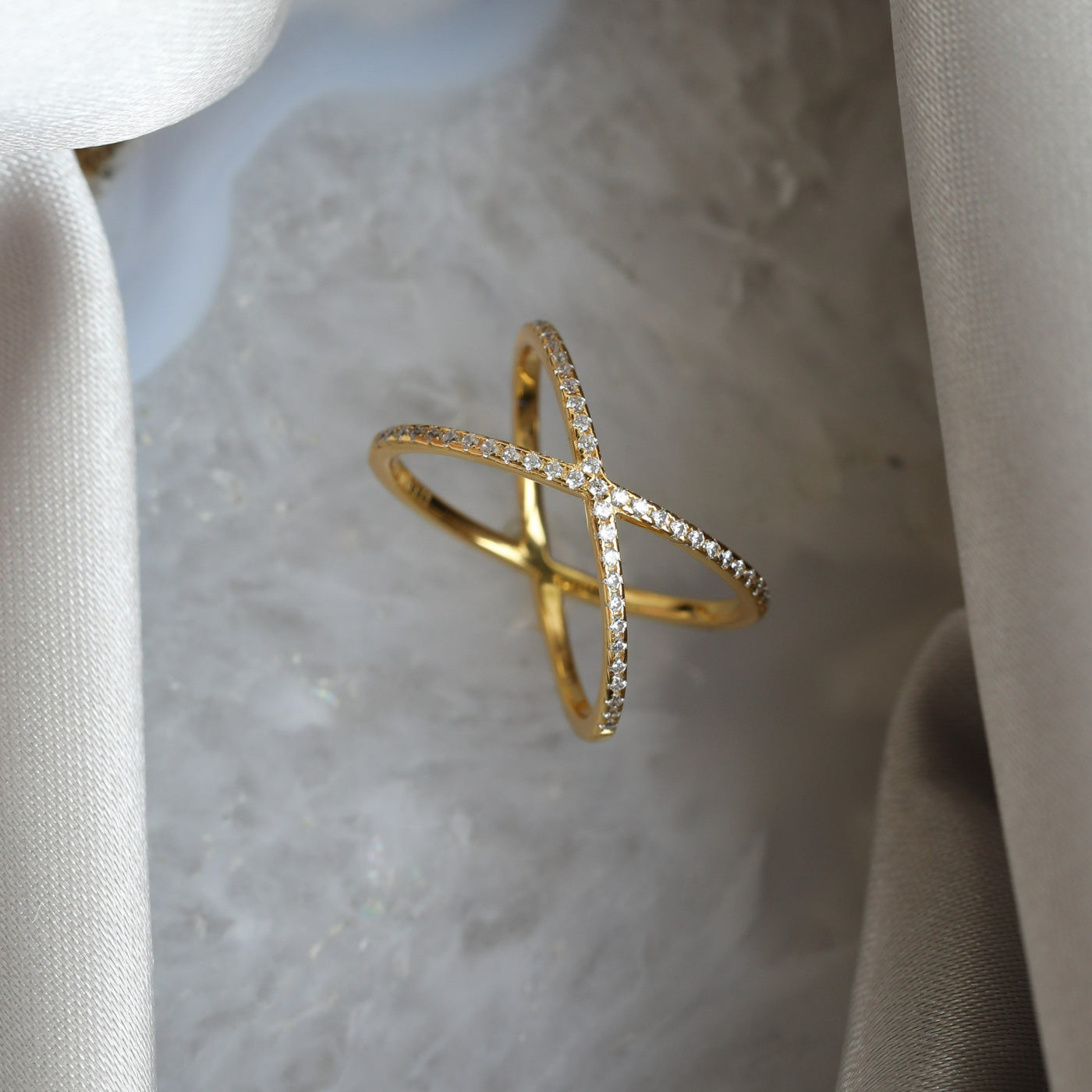 Xenia Ring