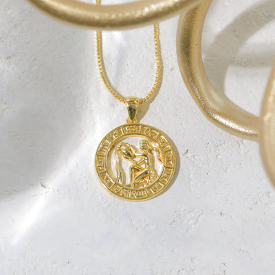 Collar de monedas del zodiaco