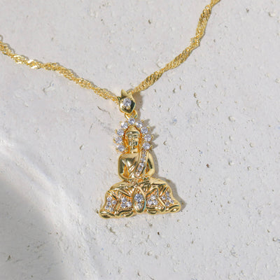 Collier bouddha majestueux