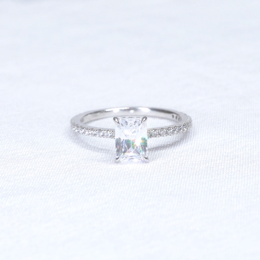 Eleganter Diamantring