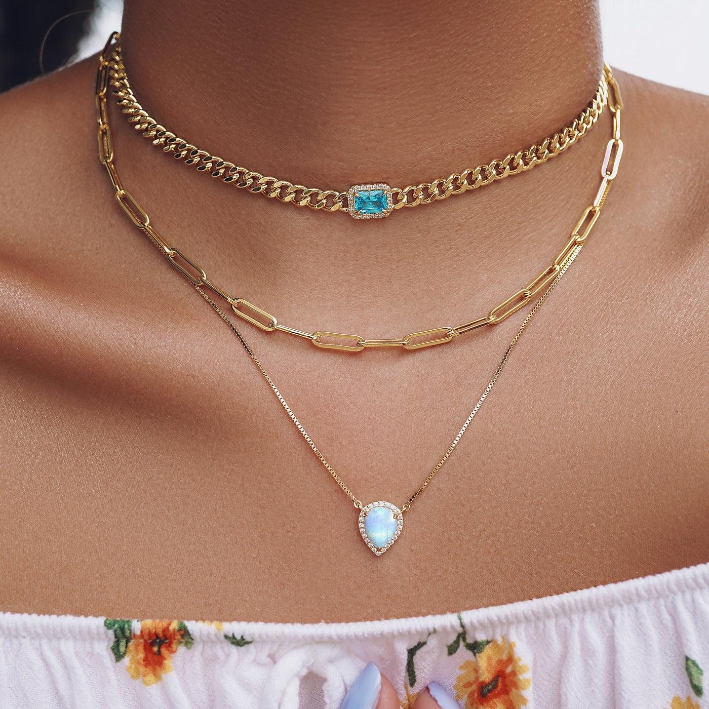 Collar de eslabones esenciales