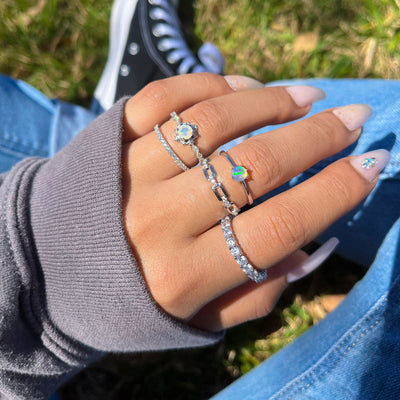 Anillo de banda de diamantes