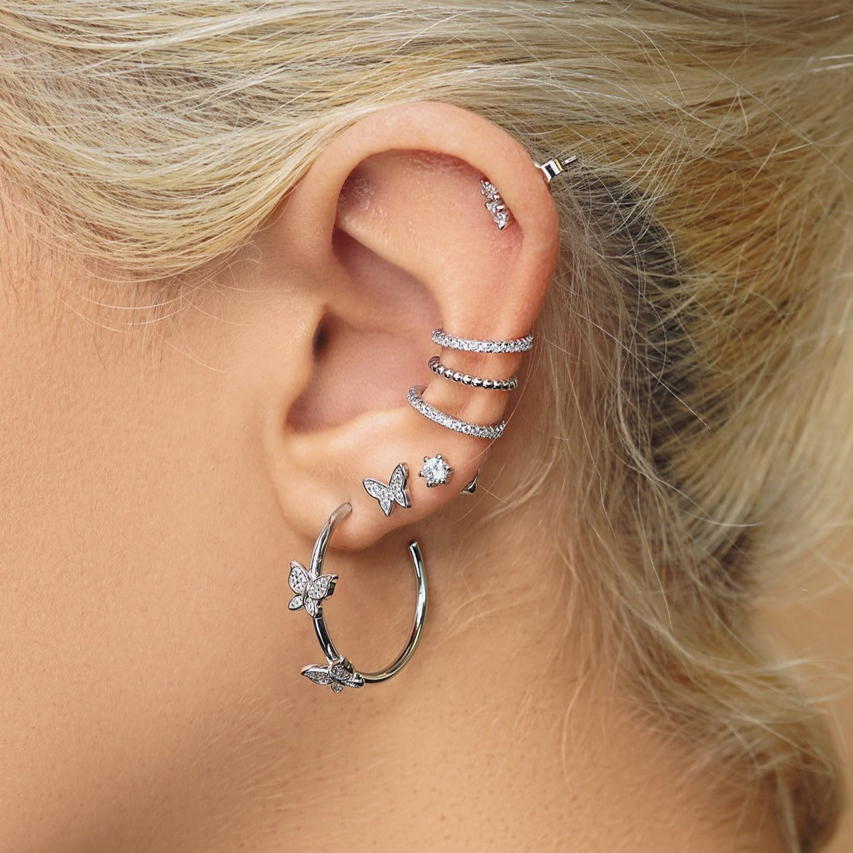 Ear cuff con cuentas