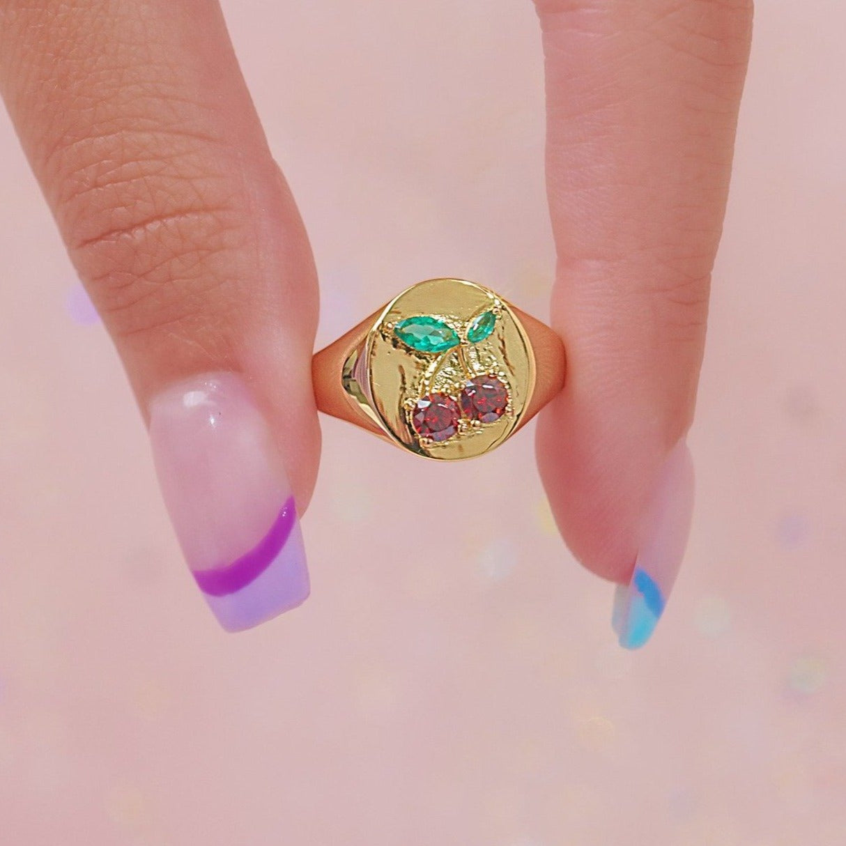 Anillo de beso de cereza
