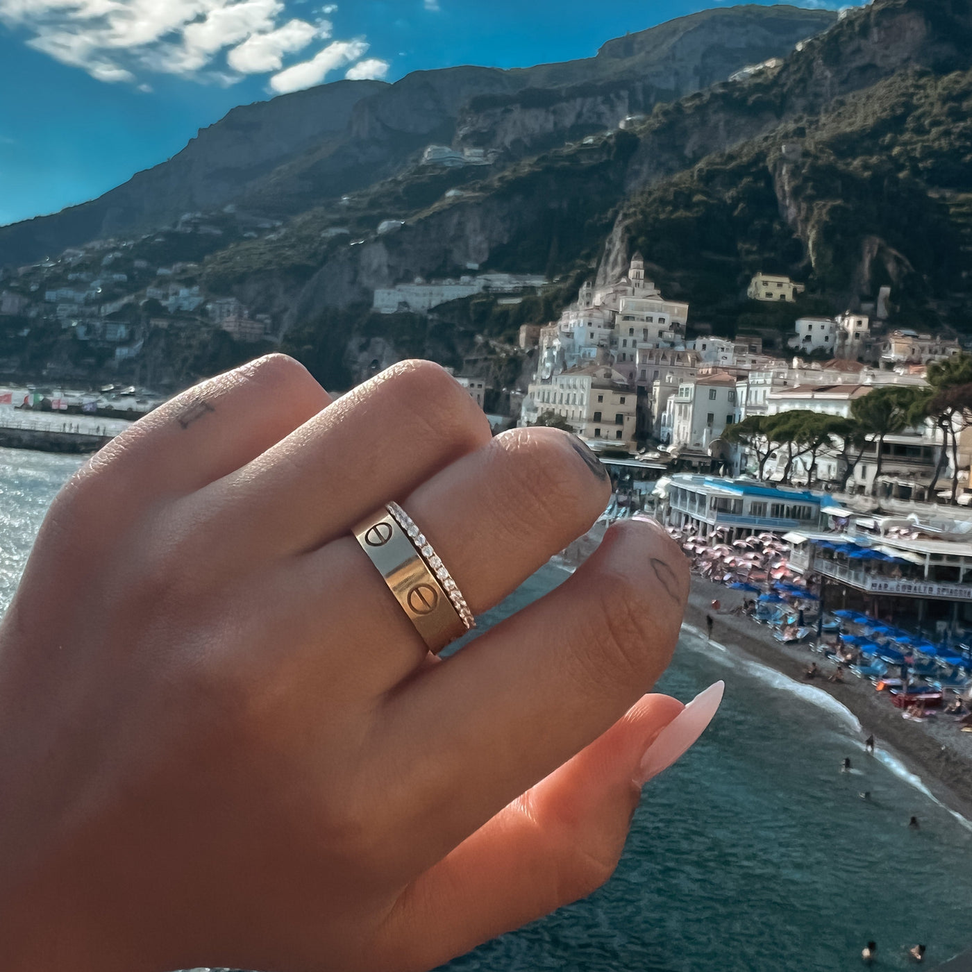 Anillo de banda de diamantes