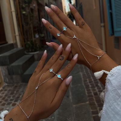 Tobio Hand Chain
