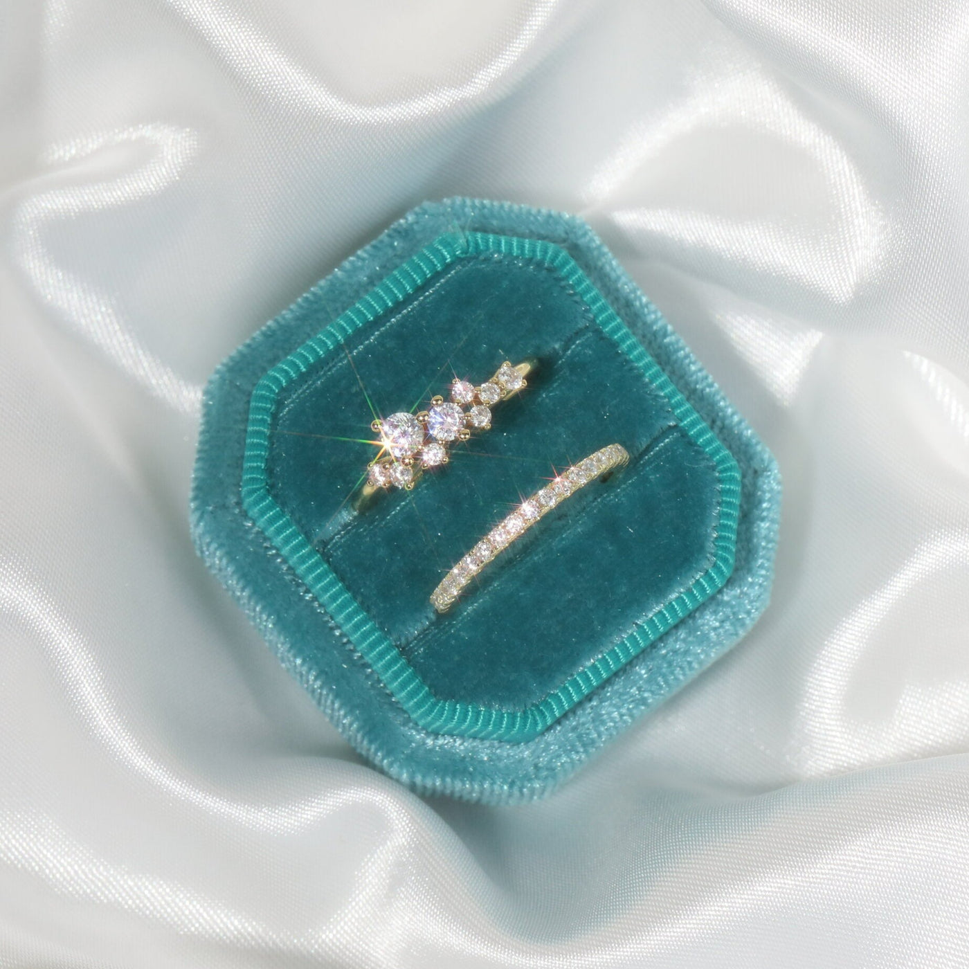 Anillo de banda de diamantes