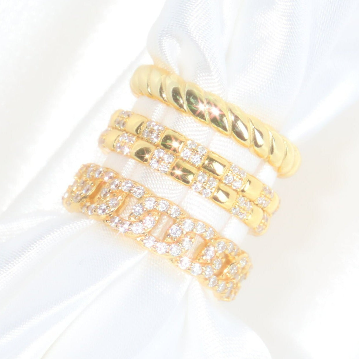 anillo torcido real