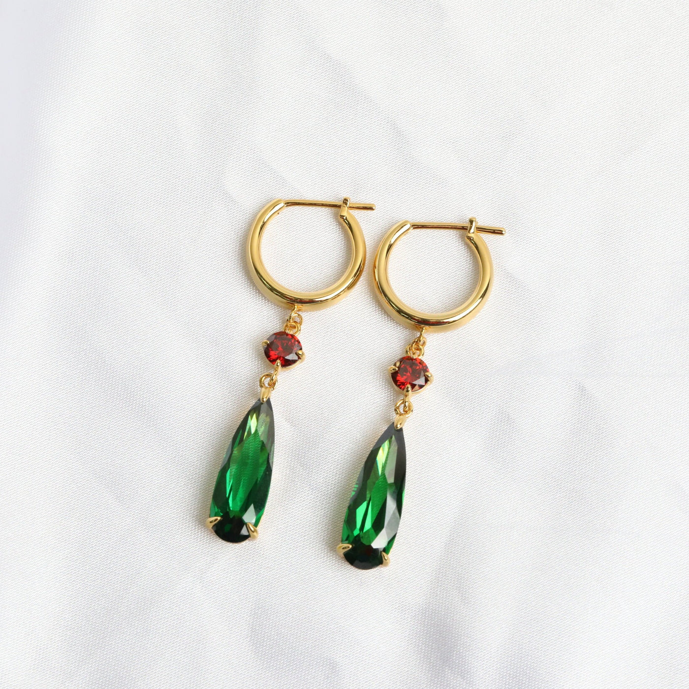 Howl's earrings deals